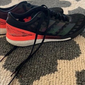 Adizero Boston 9 W